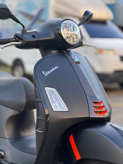 Vespa GTS1504v 2023 สีดำด้าน สวยสุดๆ รูปที่ 16