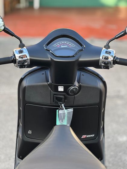 Vespa GTS1504v 2023 สีดำด้าน สวยสุดๆ รูปที่ 17
