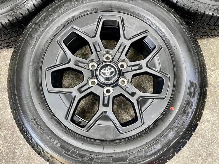 ล้อแม็ก TOYOTA TRAVO ขอบ 18” ถอดป้ายแดงใหม่ล่าสุด ยาง BRIDGESTONE 265-60R18 ปี 25 ตุ่มหน้ายางยังอยู่ครบ รูปที่ 6