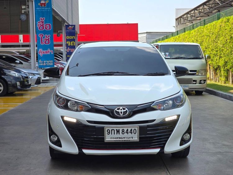 Toyota Yaris ATIV 2019 1.2 High Sedan เบนซิน ไม่ติดแก๊ส เกียร์อัตโนมัติ ขาว รูปที่ 2