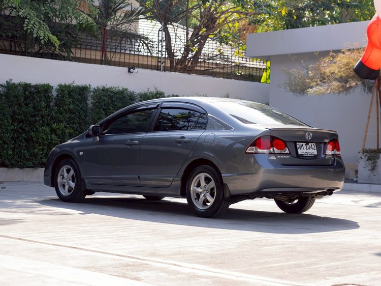 Honda Civic 2011 1.8 S i-VTEC Sedan เบนซิน ไม่ติดแก๊ส เกียร์อัตโนมัติ เทา รูปที่ 4