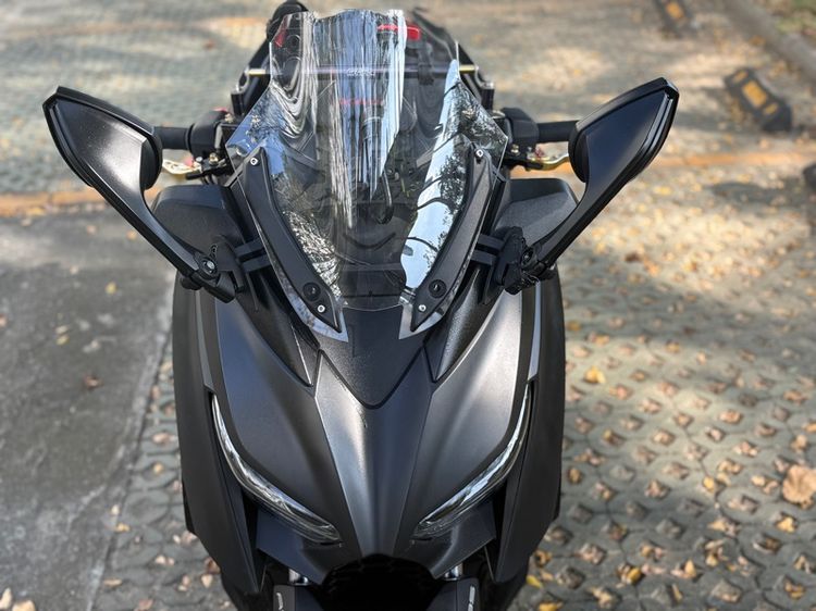 xmax300 รูปที่ 10