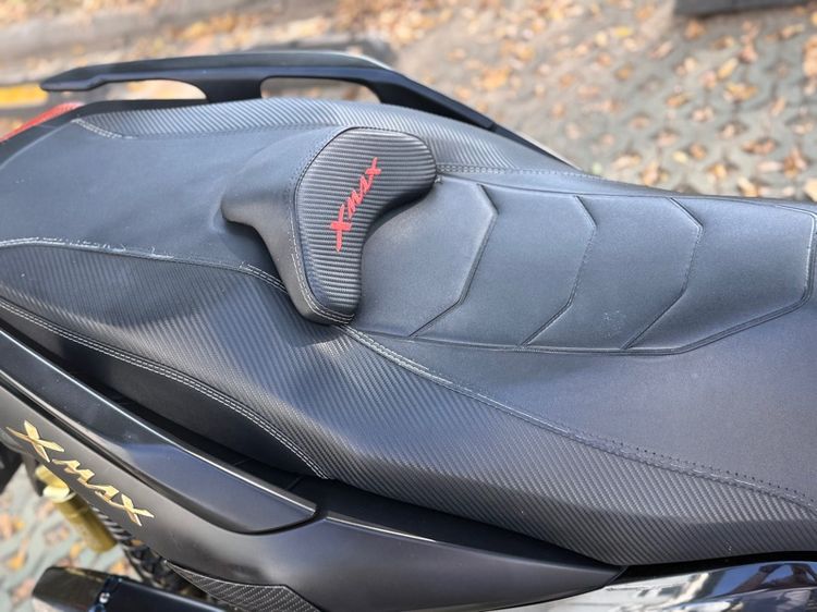 xmax300 รูปที่ 11