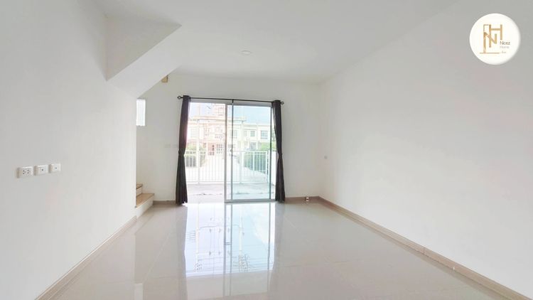 มีบางส่วน ให้เช่าทาวน์เฮ้าส์  เสนา วีว่า รัตนาธิเบศร์ - บางบัวทอง ทำเลดี หน้าสวน รูปที่ 4