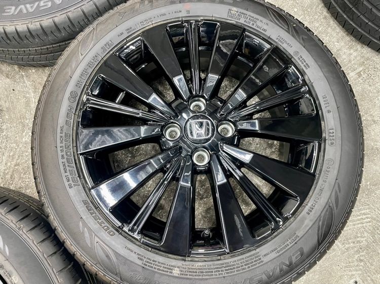 ล้อแม็ก HONDA CITY EHEV RS ขอบ 16” ถอดป้ายแดง ยาง DUNLOP 185-60R16 ปี 25 สีเส้นตุ่มหน้ายางยังอยู่ครบ รูปที่ 6