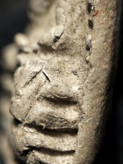 พระรอดลำพูนพิมพ์ใหญ่เนื้อขาวครับ รูปที่ 12