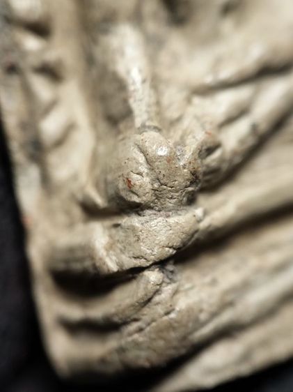 พระรอดลำพูนพิมพ์ใหญ่เนื้อขาวครับ รูปที่ 16