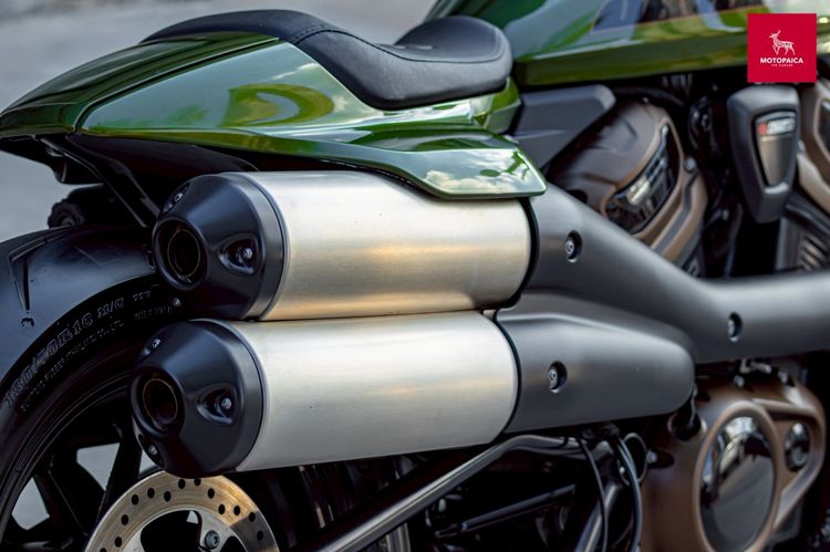 Harley Davidson Sportster S ปี2022 สีเขียว วิ่ง1,900Mi. ใหม่มาก รูปที่ 7