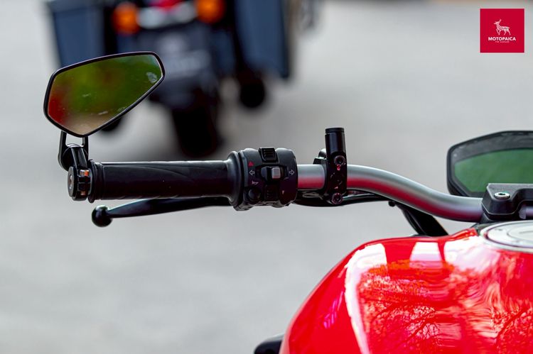 Ducati Monster821 Red ปี2015 วิ่ง17,000Km. ท่อTermignoni รูปที่ 15