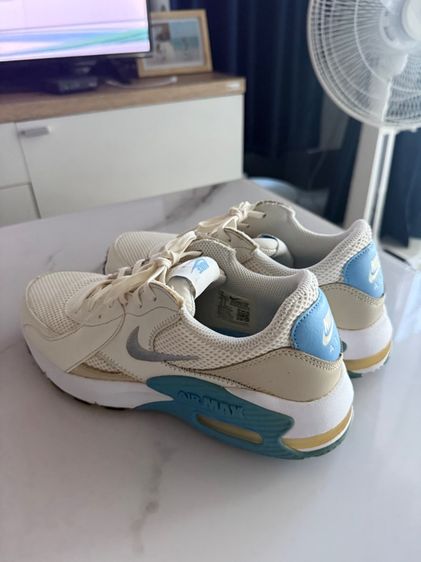 Nike Air Max Excee ของแท้ครบกล่องมือสอง สภาพใหม่เอี่ยม ไซต์ 39 รูปที่ 8