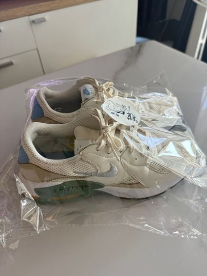 Nike Air Max Excee ของแท้ครบกล่องมือสอง สภาพใหม่เอี่ยม ไซต์ 39 รูปที่ 12
