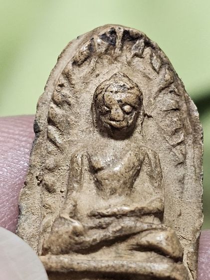 พระรอดกรุวัดมหาวัน รูปที่ 9