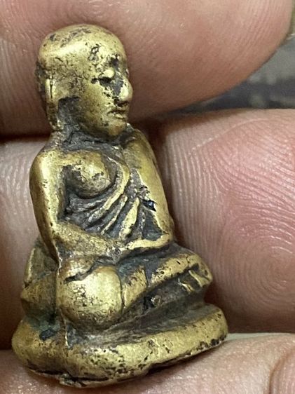 รูปหล่อหลวงพ่อเงินพิมพ์ขี้ตาเบ้าทุบโบราณเก่าๆสวยๆ รูปที่ 5
