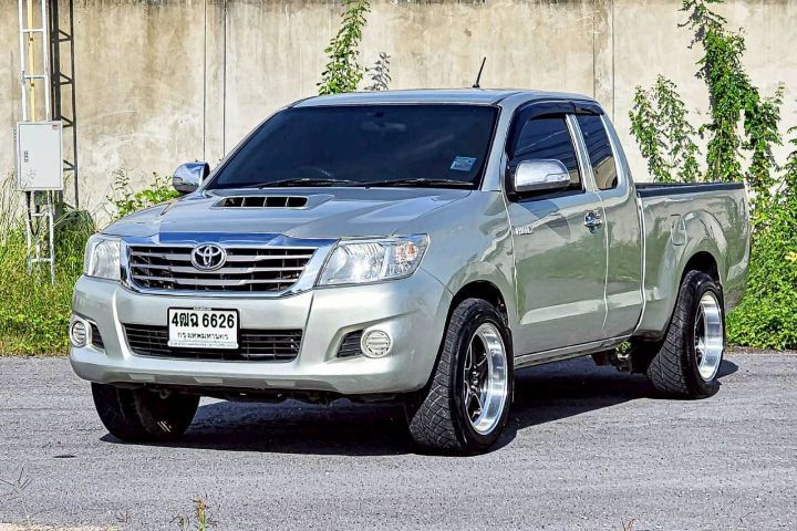 Toyota Hilux Vigo Champ 2012 Smart Cab 2.5 E Pickup ดีเซล ไม่ติดแก๊ส เกียร์ธรรมดา บรอนซ์เงิน รูปที่ 3