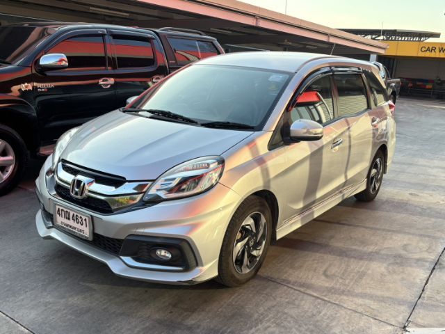 รถ Honda Mobilio 1.5 RS สี บรอนซ์เงิน