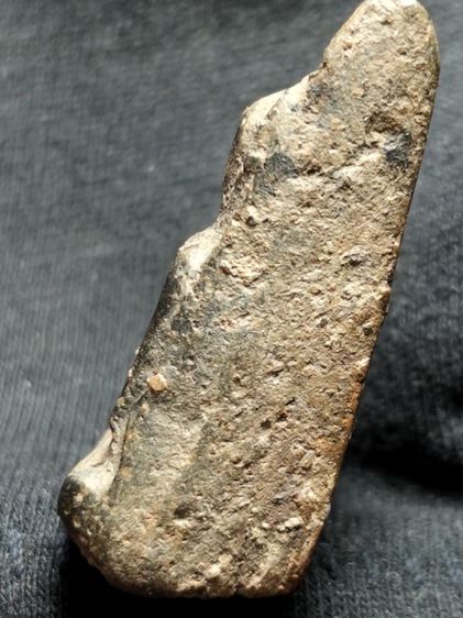 พระนางพญาเนื้อดินครับ รูปที่ 5