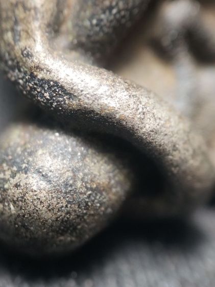 พระปิดตาเนื้อโลหะหล่อครับ รูปที่ 8