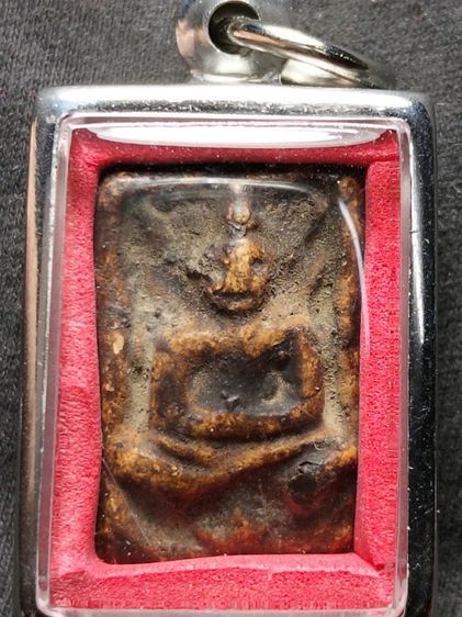 พระเนื้อผงหลวงปู่เผือกครับ รูปที่ 2