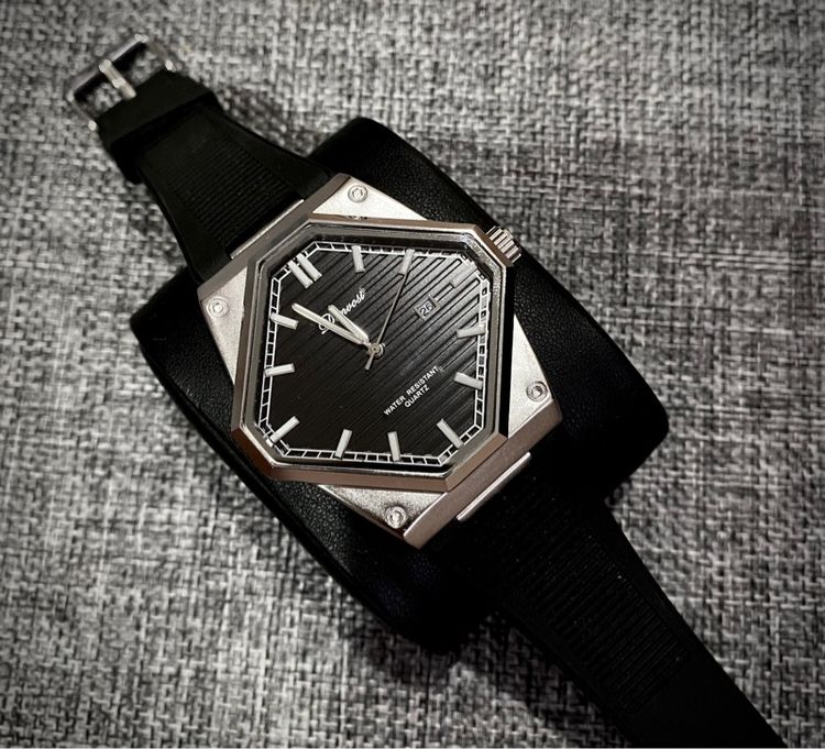 Luxury Watch หน้าปัดออกแบบพิเศษ  รูปที่ 3