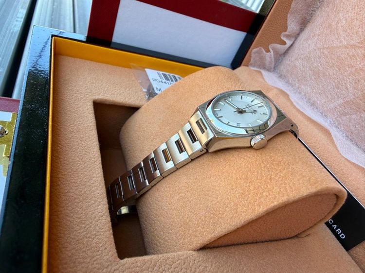 นาฬิกา Gucci รูปที่ 4