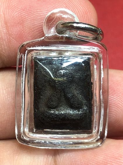 พระปิดตาหลวงปู่ศุขเนื้อผง