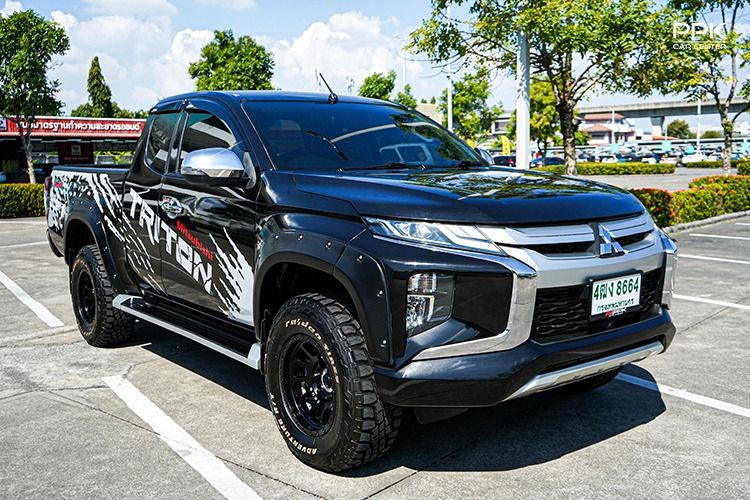 Mitsubishi Triton 2020 2.4 GT Plus Pickup ดีเซล ไม่ติดแก๊ส เกียร์ธรรมดา ดำ รูปที่ 3