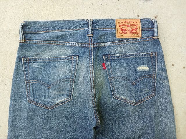 Levi's 511 (33×34) Limited Edition ของแท้ รูปที่ 9