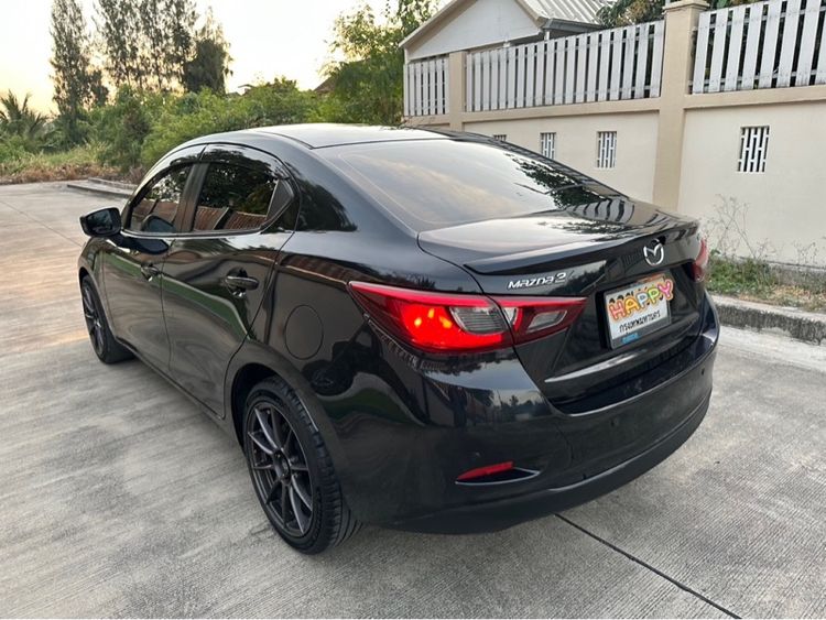 Mazda Mazda 2 2017 1.5 XD High Connect Sedan ดีเซล เกียร์อัตโนมัติ ดำ รูปที่ 2