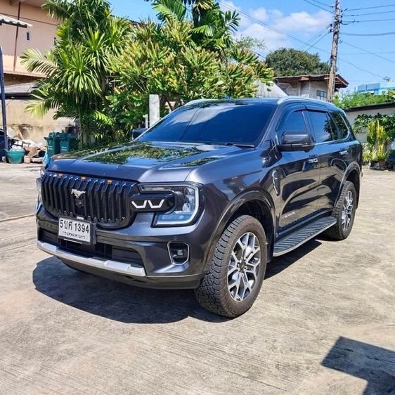 Ford Everest 2023 2.0 Bi-Turbo Titanium+ Utility-car ดีเซล ไม่ติดแก๊ส เกียร์อัตโนมัติ เทา รูปที่ 2
