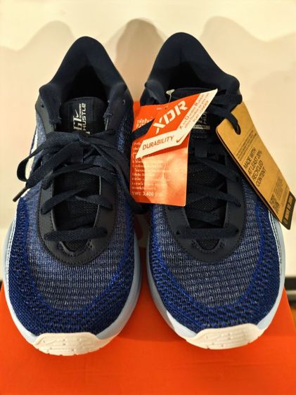 Nike G.T. Hustle Academy EP ไซส์ US 9.5  EU 43 ใหม่ป้ายยังอยู่ รูปที่ 4
