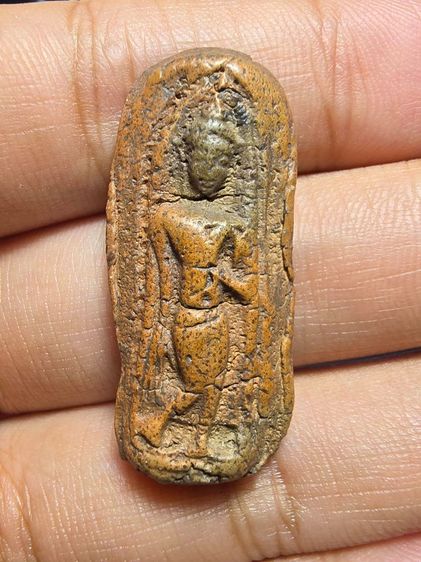 พระลีลาเม็ดขนุน AA014