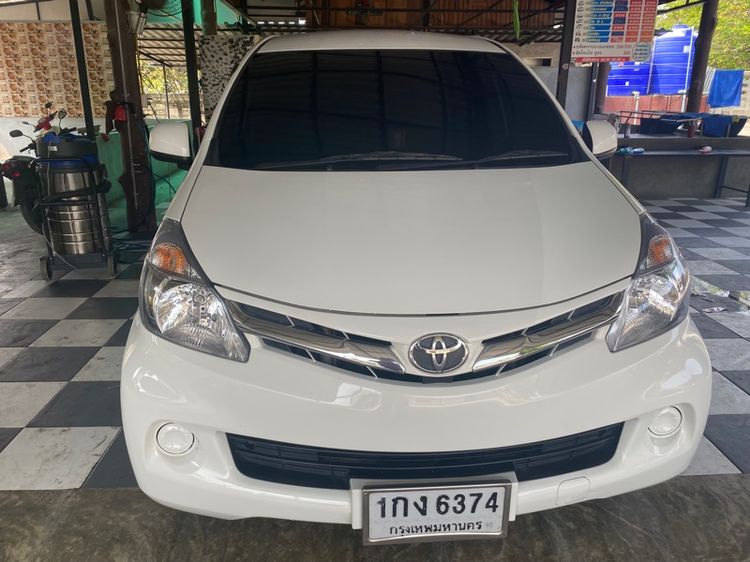 Toyota Avanza 2012 1.5 E Van เบนซิน ไม่ติดแก๊ส เกียร์ธรรมดา ขาว รูปที่ 4