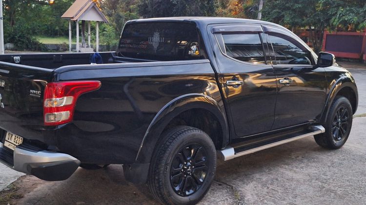 Mitsubishi Triton 2015 2.4 Plus GLX Pickup ดีเซล ไม่ติดแก๊ส เกียร์ธรรมดา ดำ รูปที่ 2
