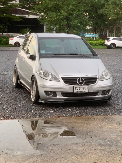 รถ Mercedes-Benz A-Class A200 สี บรอนซ์เงิน