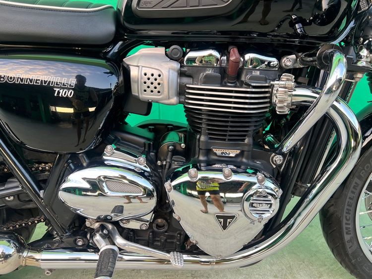 Triumph Bonneville T100 ปี18จด19 สีดำ รูปที่ 6