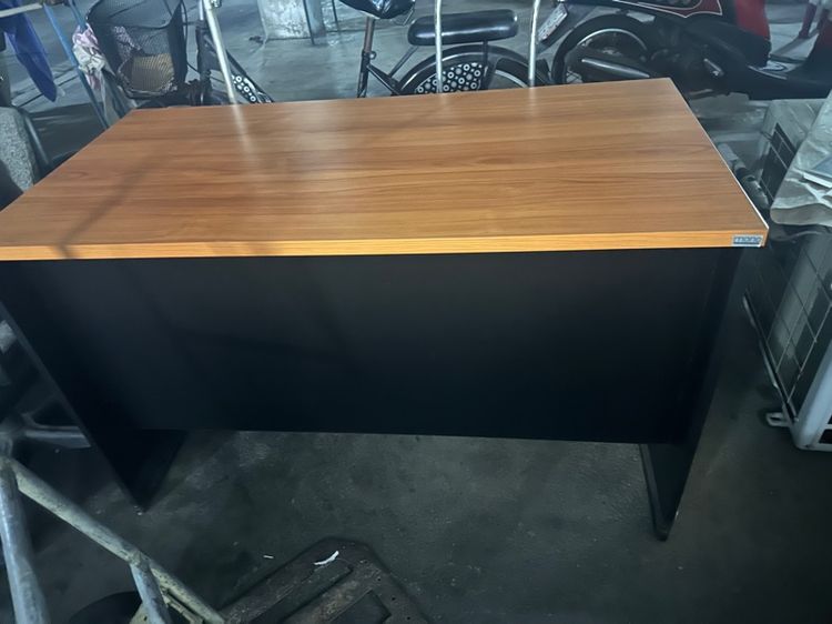 โต๊ะทำงาน