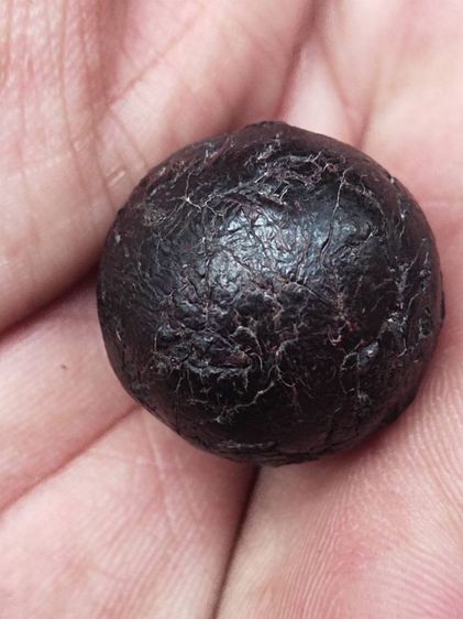 ลูกอมครั่ง หลวงพ่อทองศุข วัดโตนดหลวง รูปที่ 2