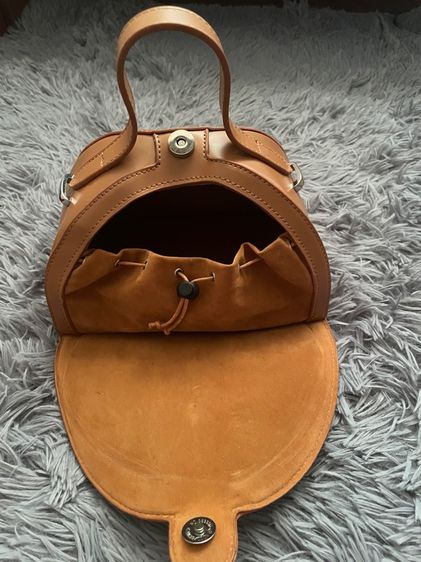 กระเป๋าหนังสีน้ำตาล รูปที่ 4