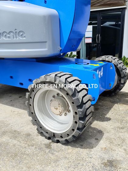 รถกระเช้า Boom Lift Genie Z80-60 รูปที่ 3