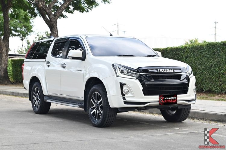 รถ Isuzu D-MAX 1.9 Hi-Lander Stealth Z สี ขาว