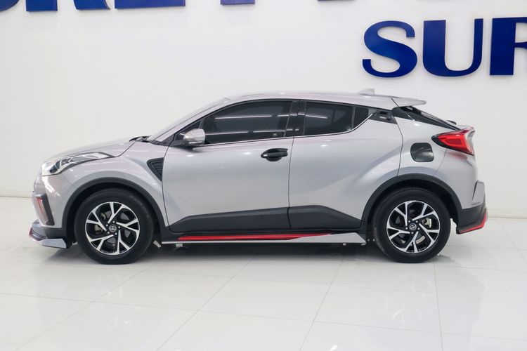 Toyota C-HR 2019 1.8 Mid Sedan เบนซิน ไม่ติดแก๊ส เกียร์อัตโนมัติ เทา รูปที่ 4