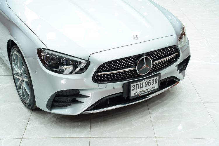Mercedes-Benz E-Class 2023 E300 2.0 AMG Dynamic Sedan เบนซิน เกียร์อัตโนมัติ บรอนซ์เงิน รูปที่ 2