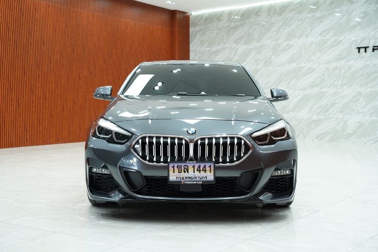 BMW Series 2 2021 220i Sedan เบนซิน เกียร์อัตโนมัติ เทา รูปที่ 2