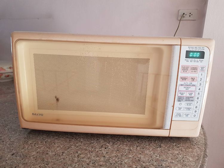 ไมโครเวฟ SANYO 28ลิตร สภาพสวย