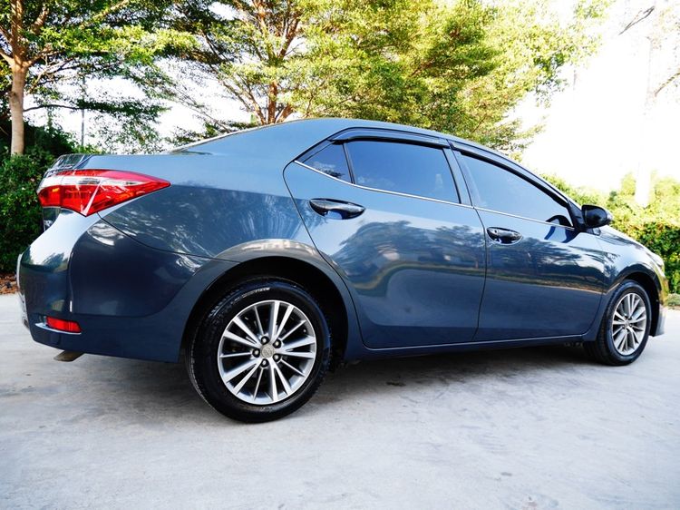 Toyota Altis 2014 1.8 E Sedan เบนซิน ไม่ติดแก๊ส เกียร์อัตโนมัติ เทา รูปที่ 4