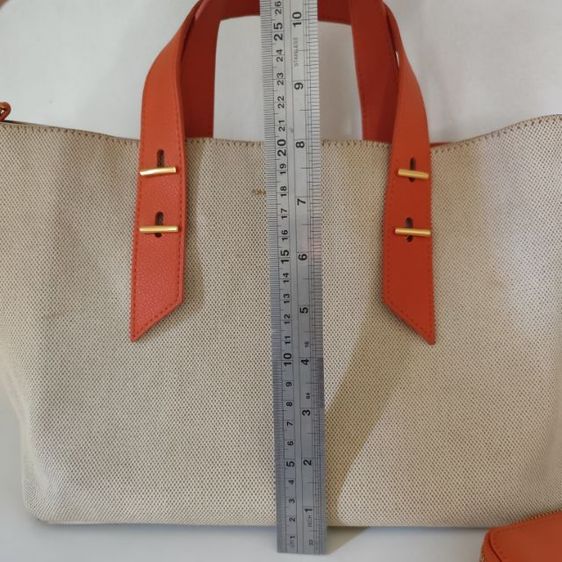 กระเป๋า CHARLES KEITH มือสองขายตามสภาพกรุณาอ่านรายระเอียดของคนรับได้กับของมือสอง รูปที่ 11
