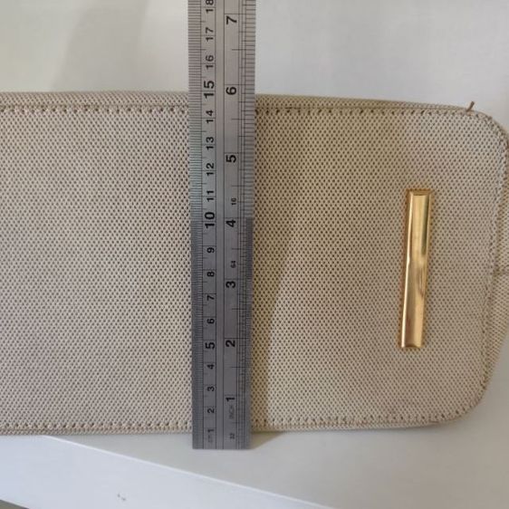 กระเป๋า CHARLES KEITH มือสองขายตามสภาพกรุณาอ่านรายระเอียดของคนรับได้กับของมือสอง รูปที่ 12