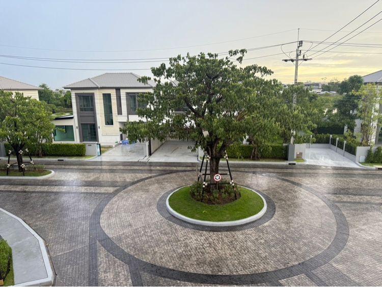 ตกแต่งครบ 2024 บ้านติดเมกาบางนา Grande Pleno Sukhumvit - Bangna รูปที่ 4