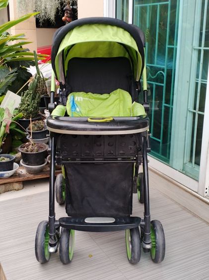 รถเข็นเด็กสีเขียวมะนาว FIN baby