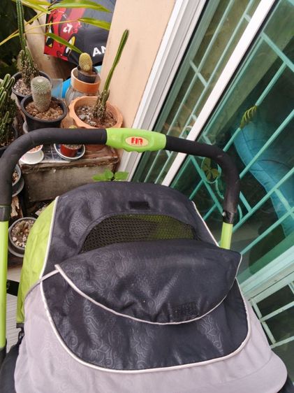 รถเข็นเด็กสีเขียวมะนาว FIN baby รูปที่ 7